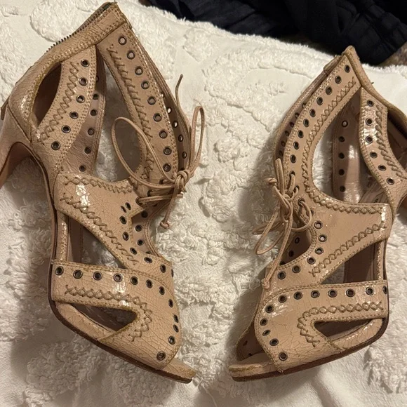 Miu Miu Tan/Pink Distressed Cutout Heels - Picture 2 of 14